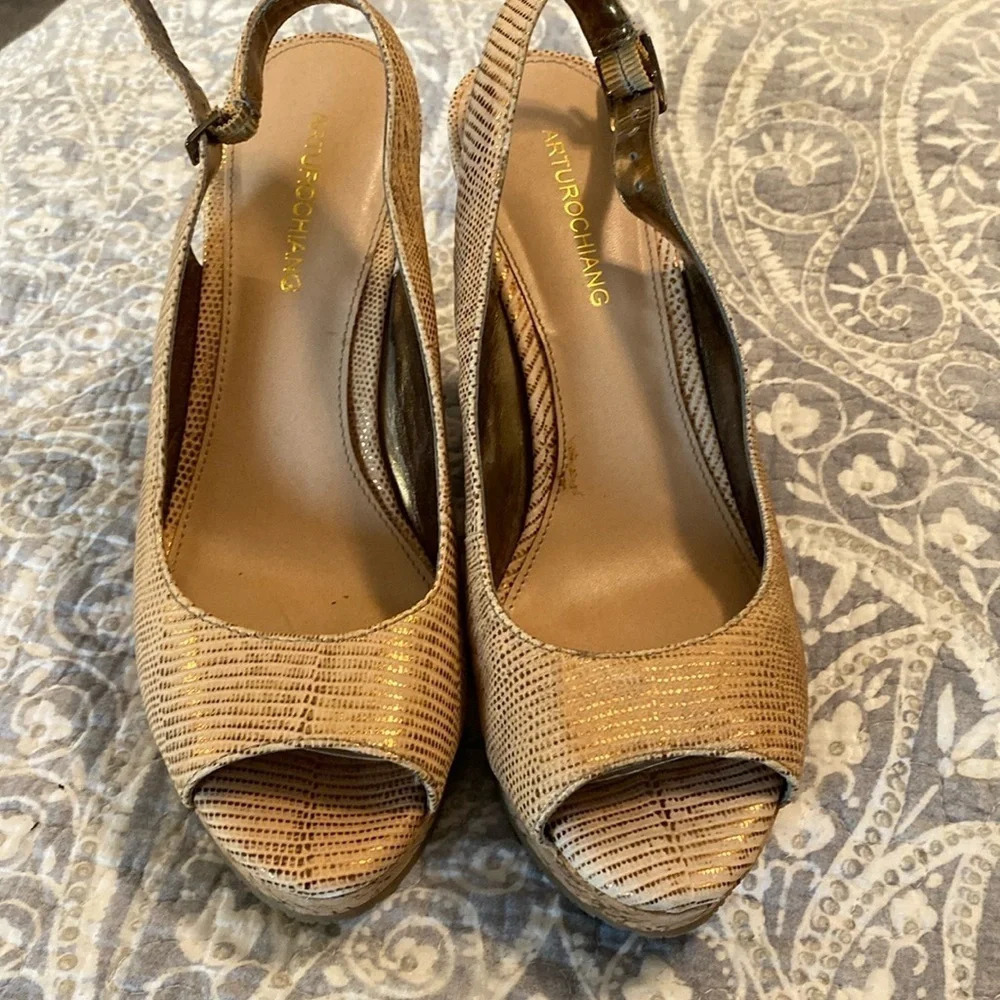 Arturo chiang gold and tan cork wedge